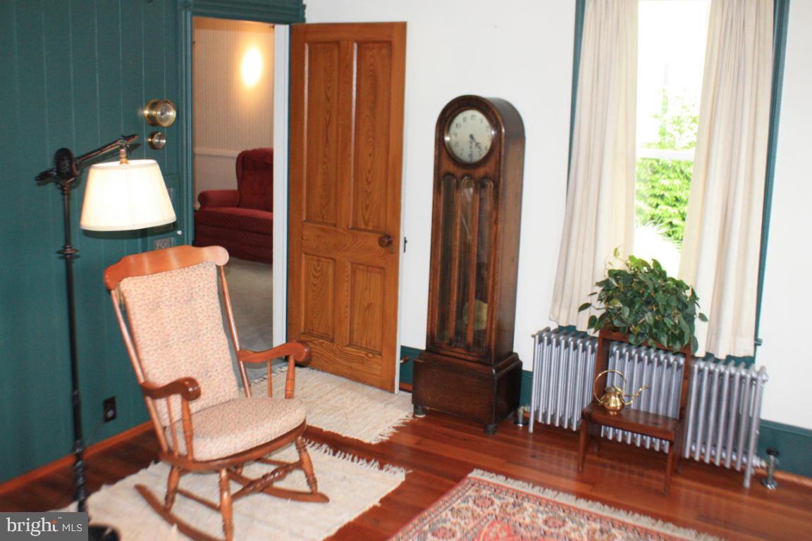 209 Front Street Lititz, PA 17543 - Photo 5 of 31