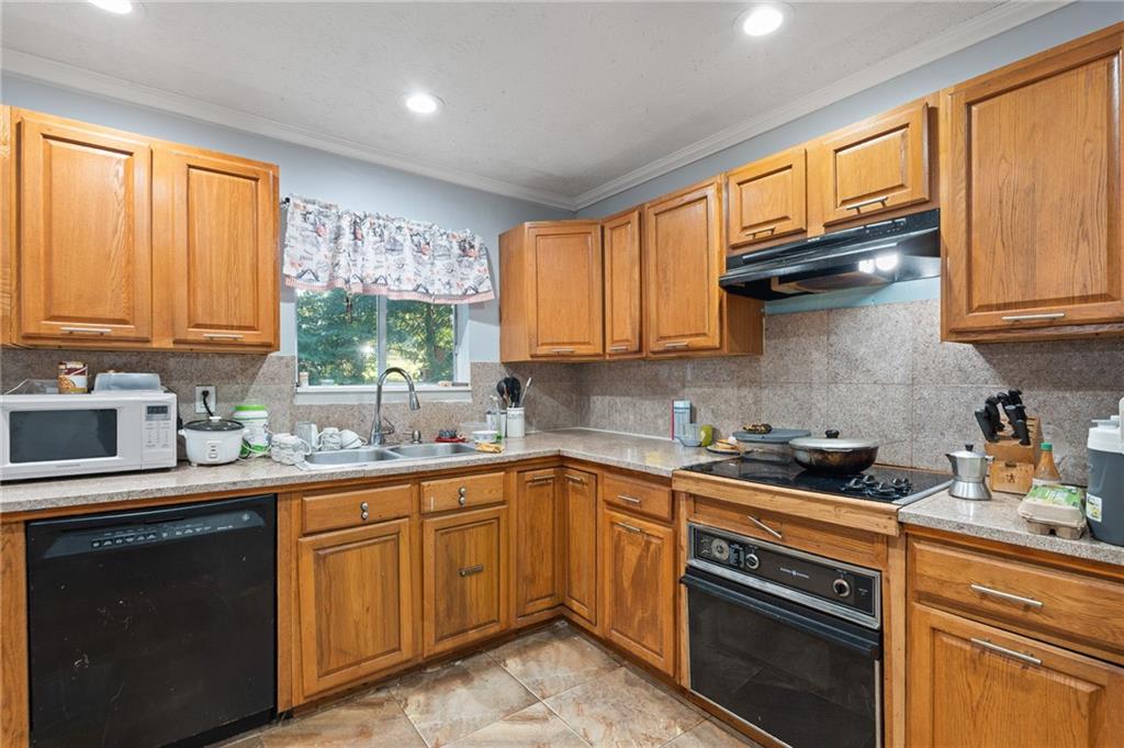 6825 Maddox Road Morrow, GA 30260 - Photo 11 of 26 Gallery Image 11