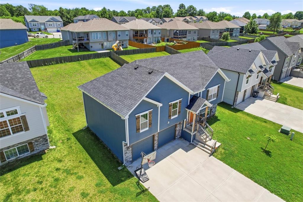 505 Southwest Ridgeview Drive Grain Valley, MO 64029 - Photo 43 of 53
