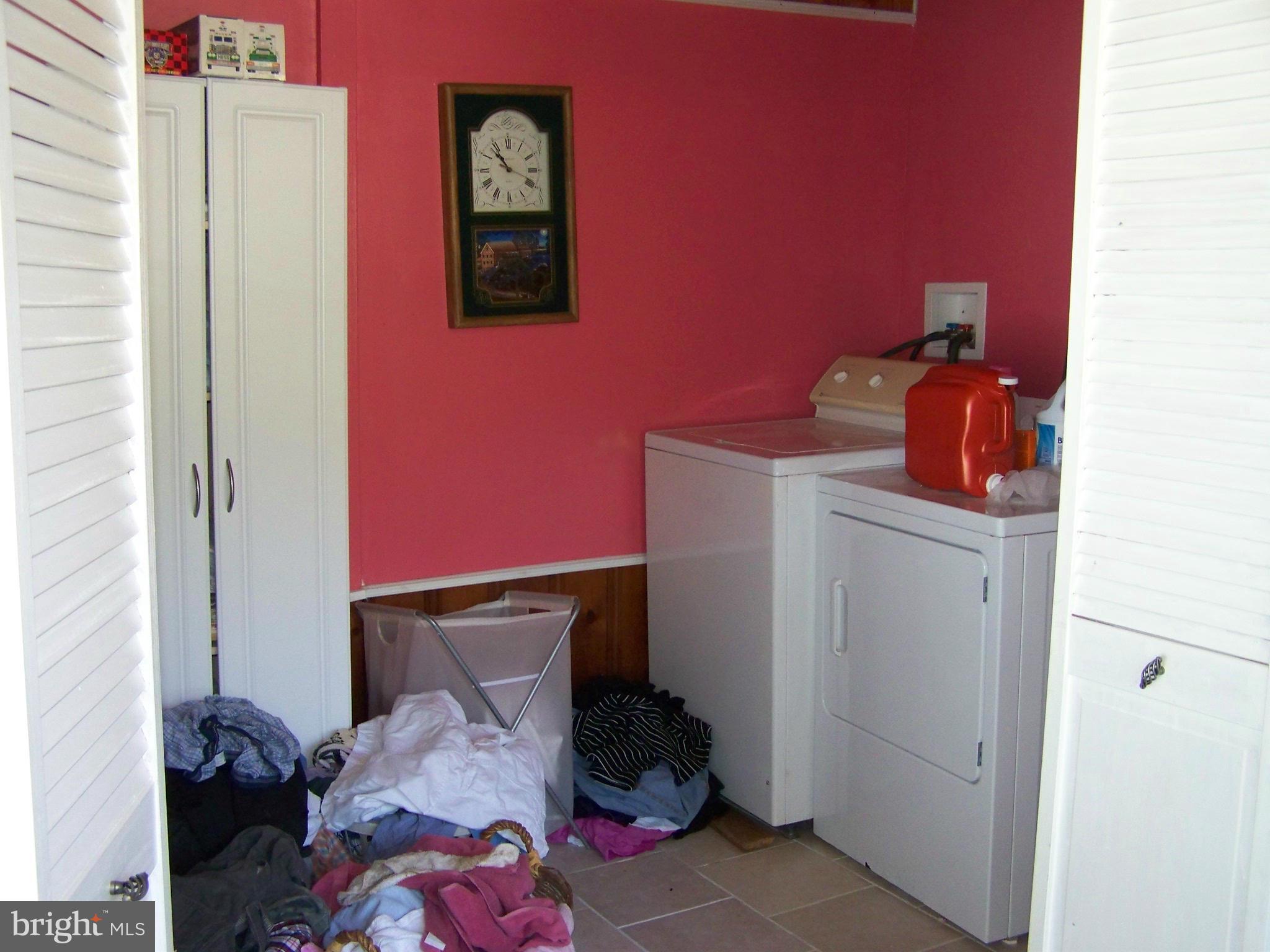 6225 Golden Ring Road Rosedale, MD 21237 - Photo 14 of 17 Laundry on main level