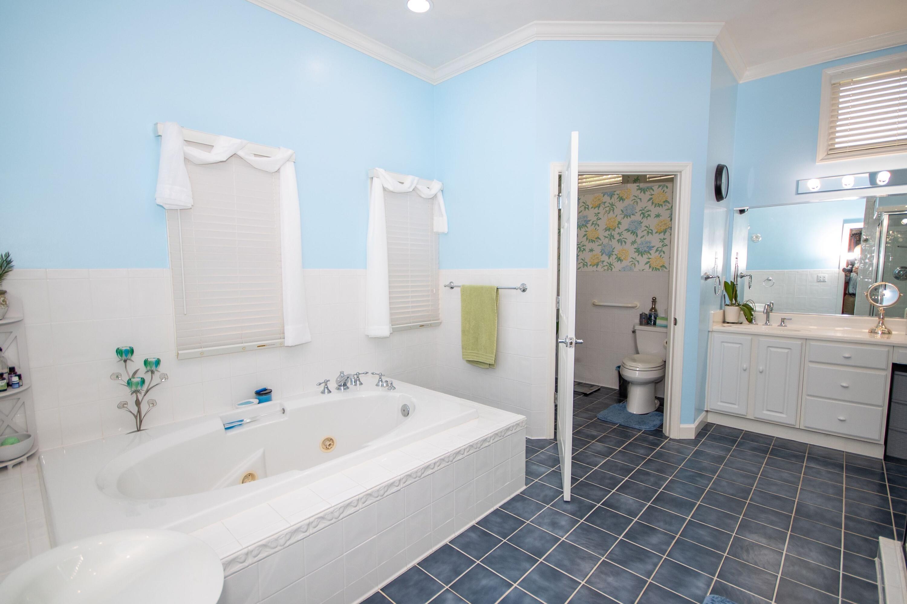 4623 Cove Road Roanoke, VA 24017 - Photo 26 of 45 Cove - 27