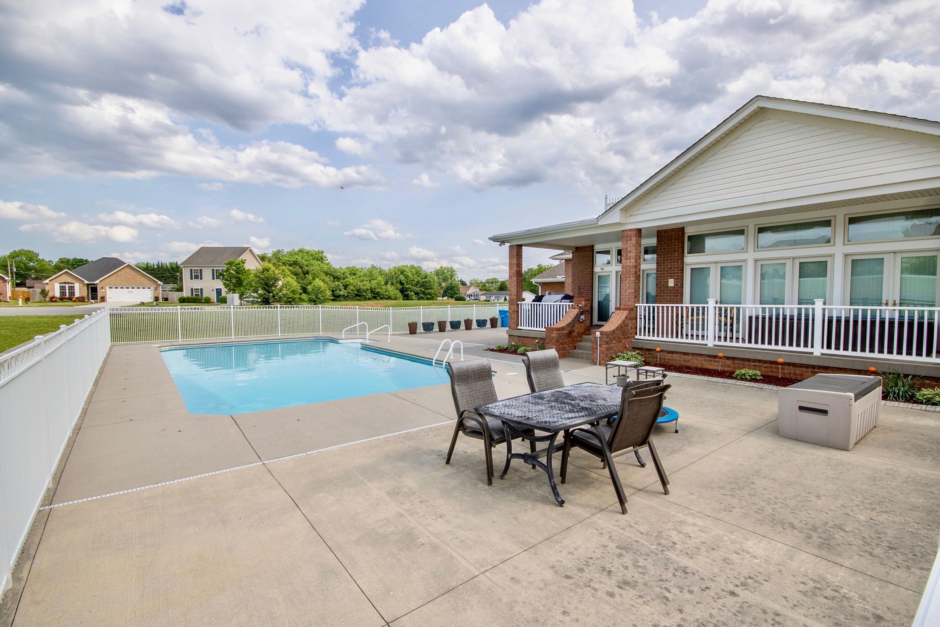 4623 Cove Road Roanoke, VA 24017 - Photo 41 of 45 Cove - 40
