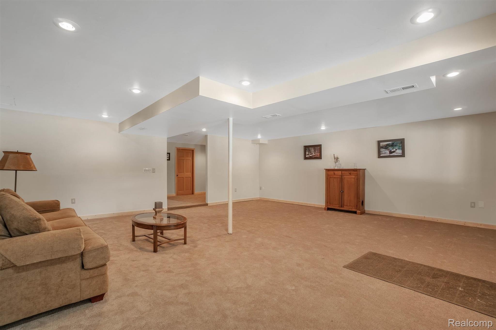 1084 Darwin Road Pinckney, MI 48169 - Photo 19 of 36 Great Entertaining Space In The Lower Level Family Room