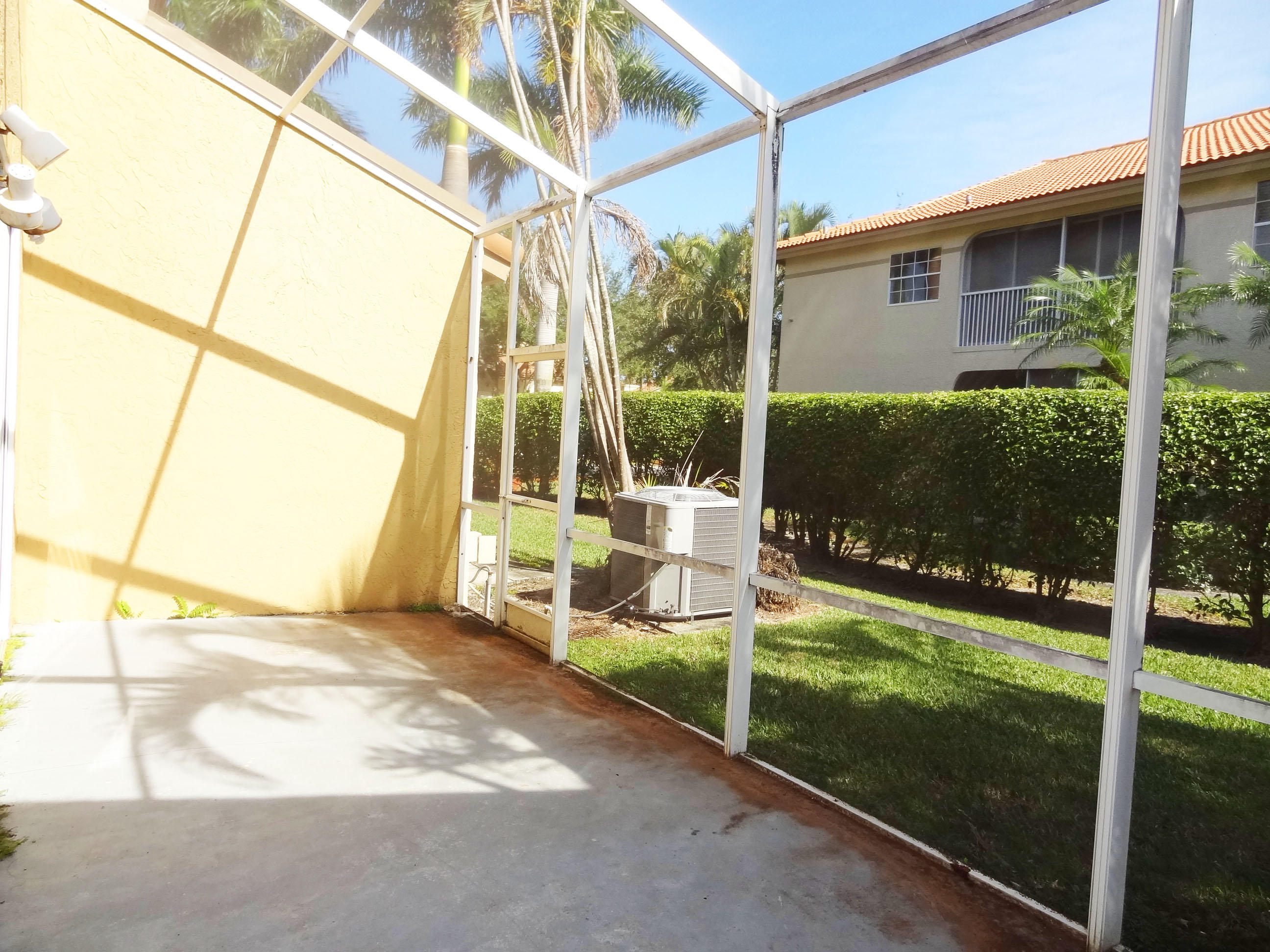 6704 Via Regina Boca Raton, FL 33433 - Photo 13 of 20 DSC07139