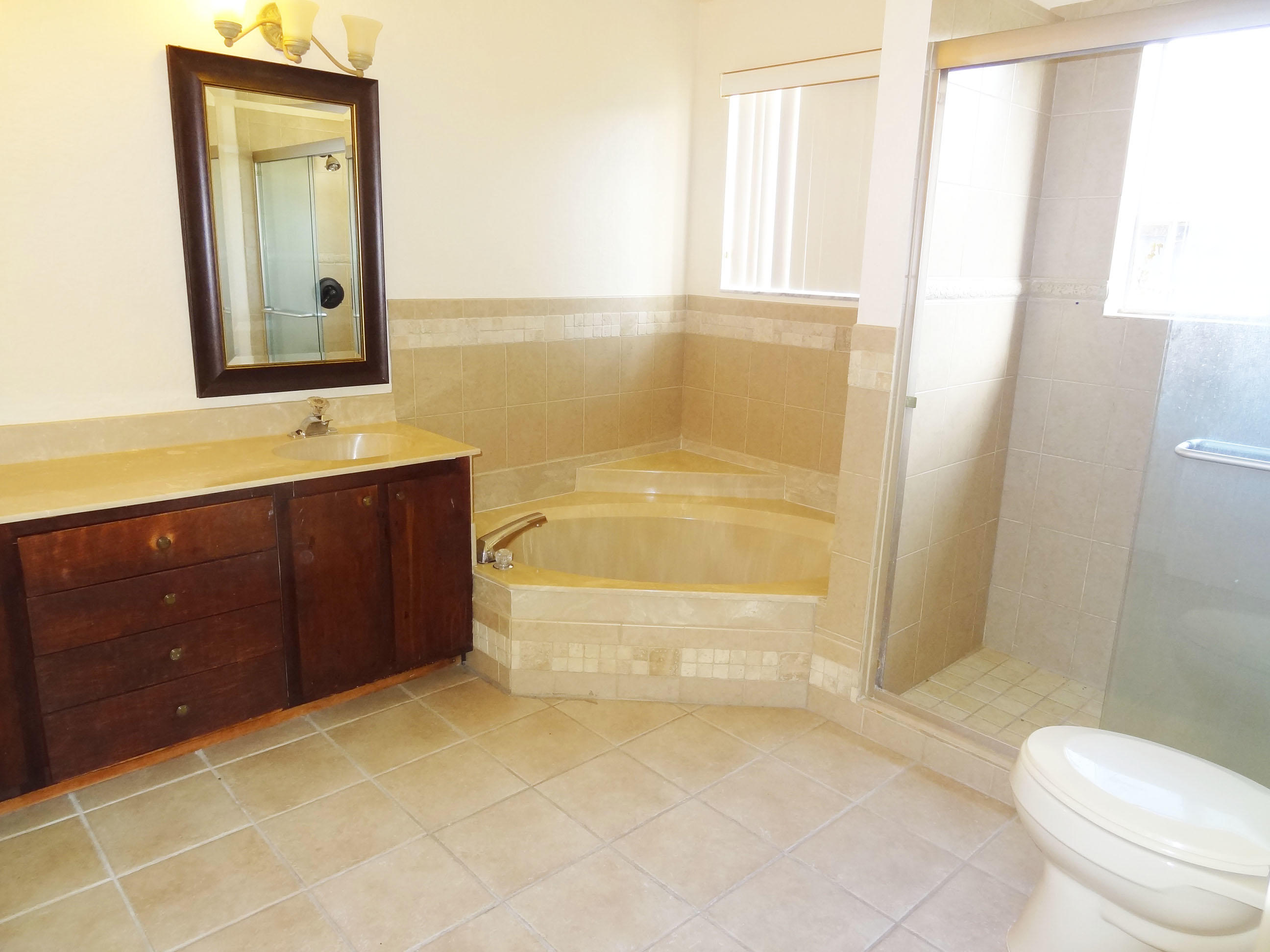 6704 Via Regina Boca Raton, FL 33433 - Photo 4 of 20 LARGE UPDATED MASTER BATHROOM