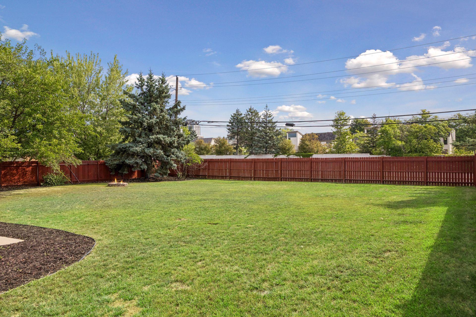 8209 Goodrich Road Bloomington, MN 55437 - Photo 33 of 38 Gallery Image 33