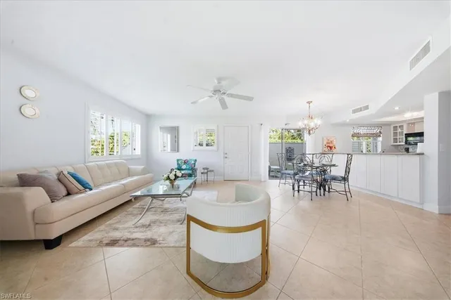 $279,000 | 3080 Kings Lake Boulevard, Unit 7572, Naples, FL 34112