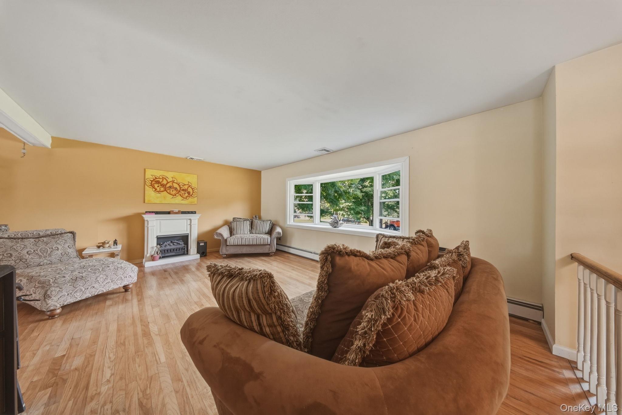 4 Hunt Drive Florida, NY 10921 - Photo 7 of 37