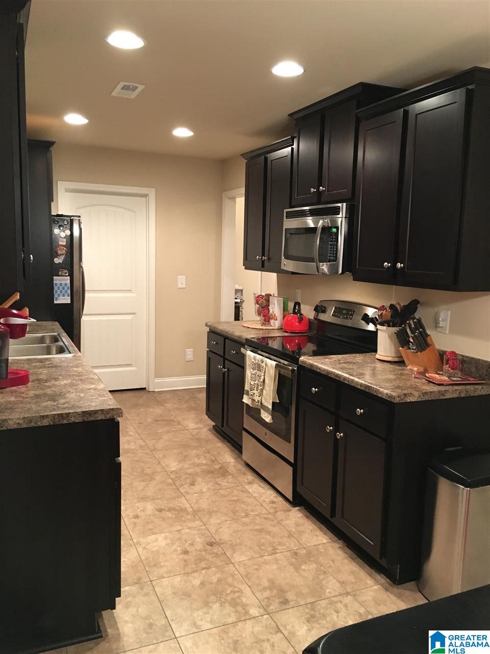 228 Crisfield Circle Alabaster, AL 35007 - Photo 13 of 34