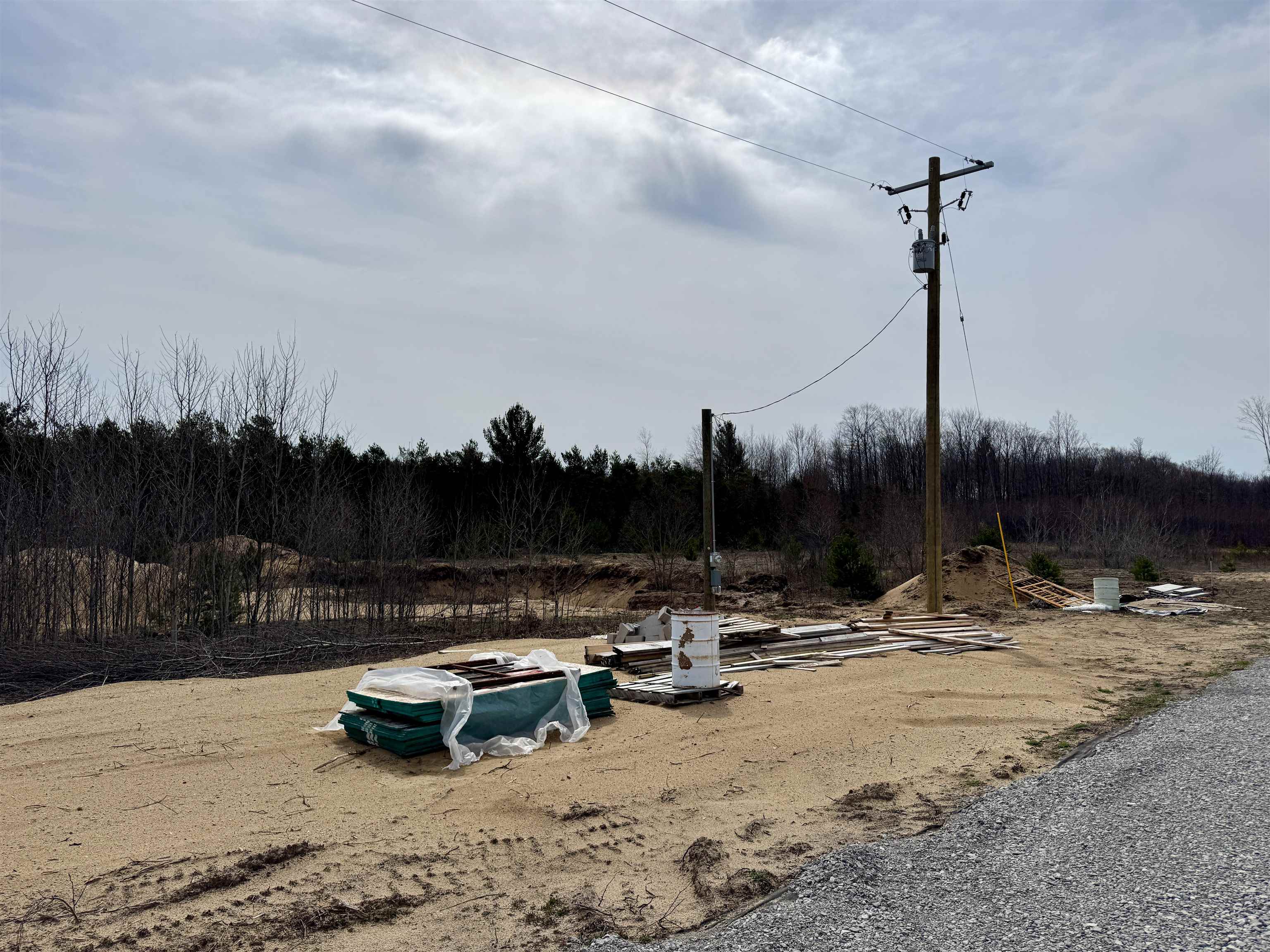 2436 East 32 Road Cadillac, MI 49601 - Photo 7 of 18 1932810-02565df3-ce97-4bc1-9cd5-7099c97dd1fc.JPG