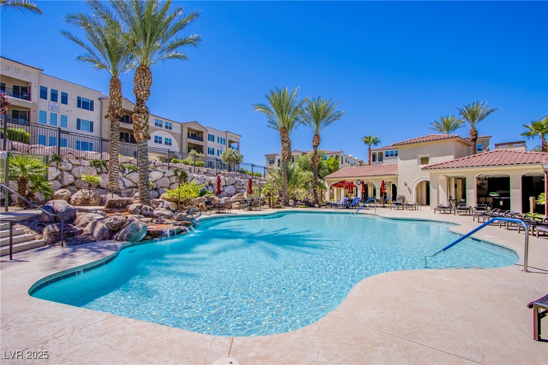 2555 Hampton Road, Unit 11201 Henderson, NV 89052 - Photo 25 of 36 Community pool with a patio