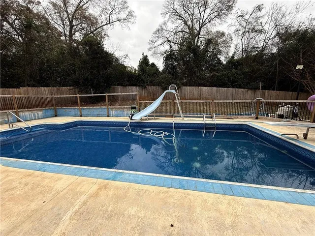 $244,900 | 110 Foxfire Drive, Warner Robins, GA 31093