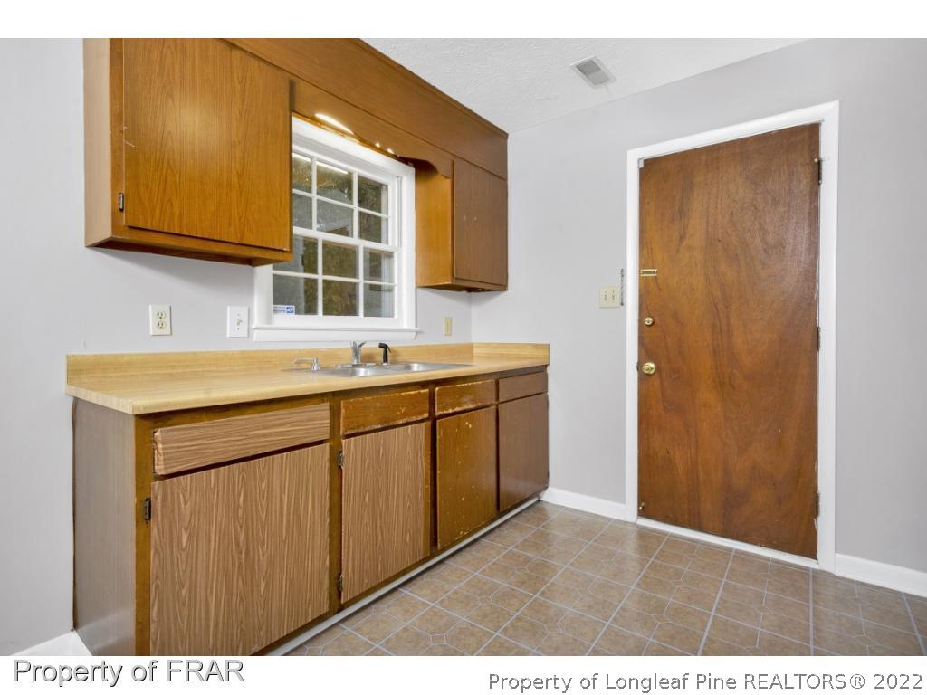 7595 Levi Road Fayetteville, NC 28314 - Photo 11 of 27 Gallery Image 11