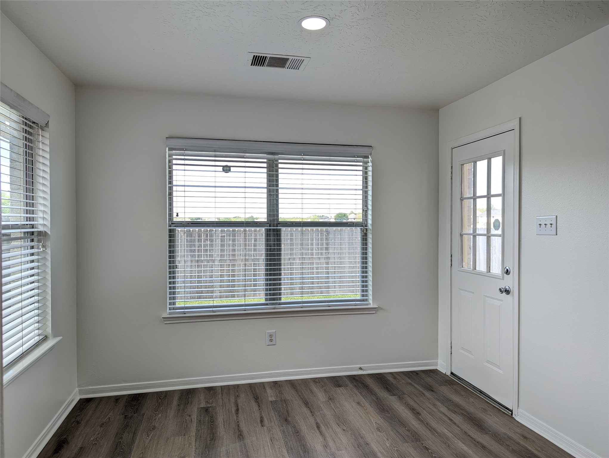 5618 Savannah Woods Lane Rosharon, TX 77583 - Photo 23 of 50