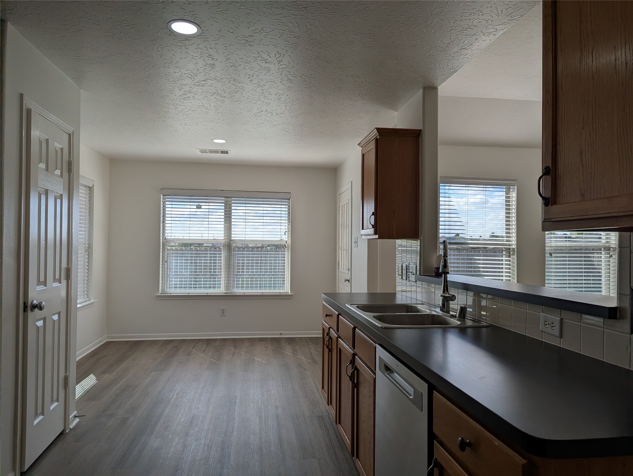 5618 Savannah Woods Lane Rosharon, TX 77583 - Photo 27 of 50