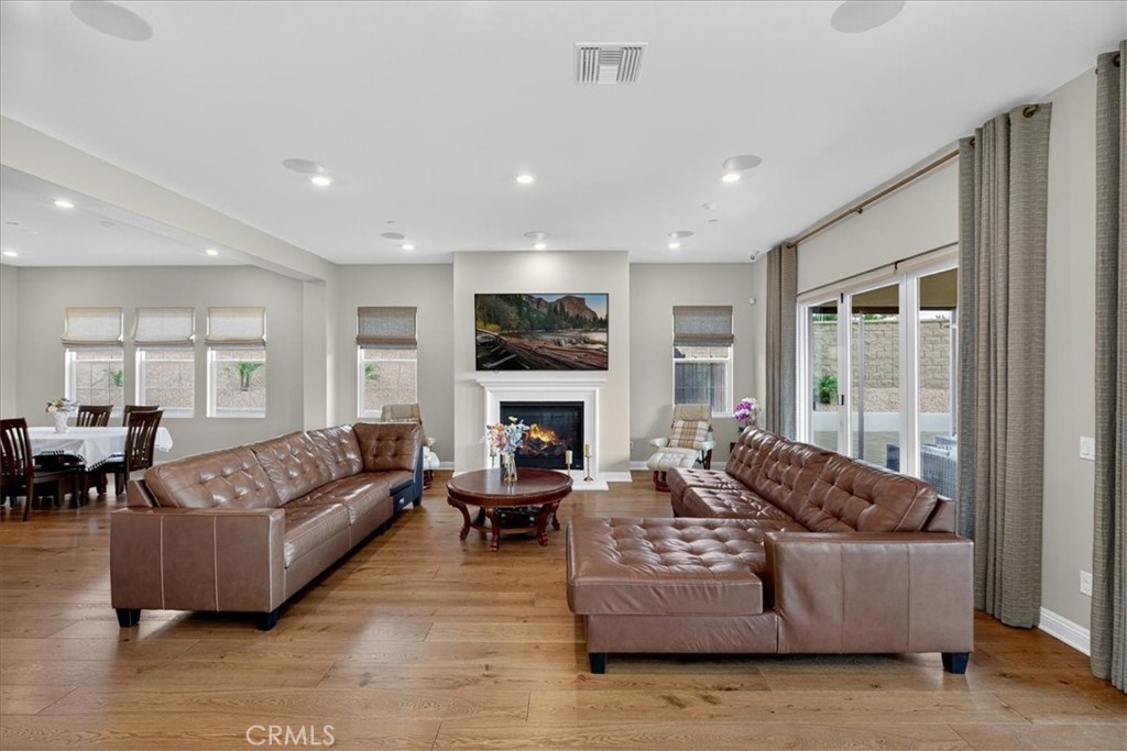 16069 Ranchview Court Riverside, CA 92504 - Photo 11 of 74 Family Room