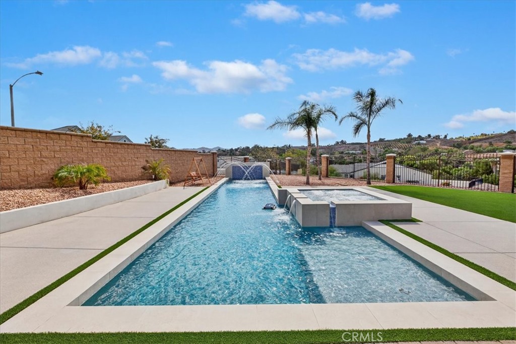 16069 Ranchview Court Riverside, CA 92504 - Photo 2 of 74 Lap Pool & Spa