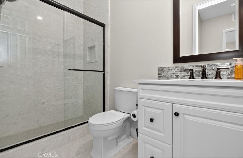 16069 Ranchview Court Riverside, CA 92504 - Photo 25 of 74 Downstairs Full Bathroom