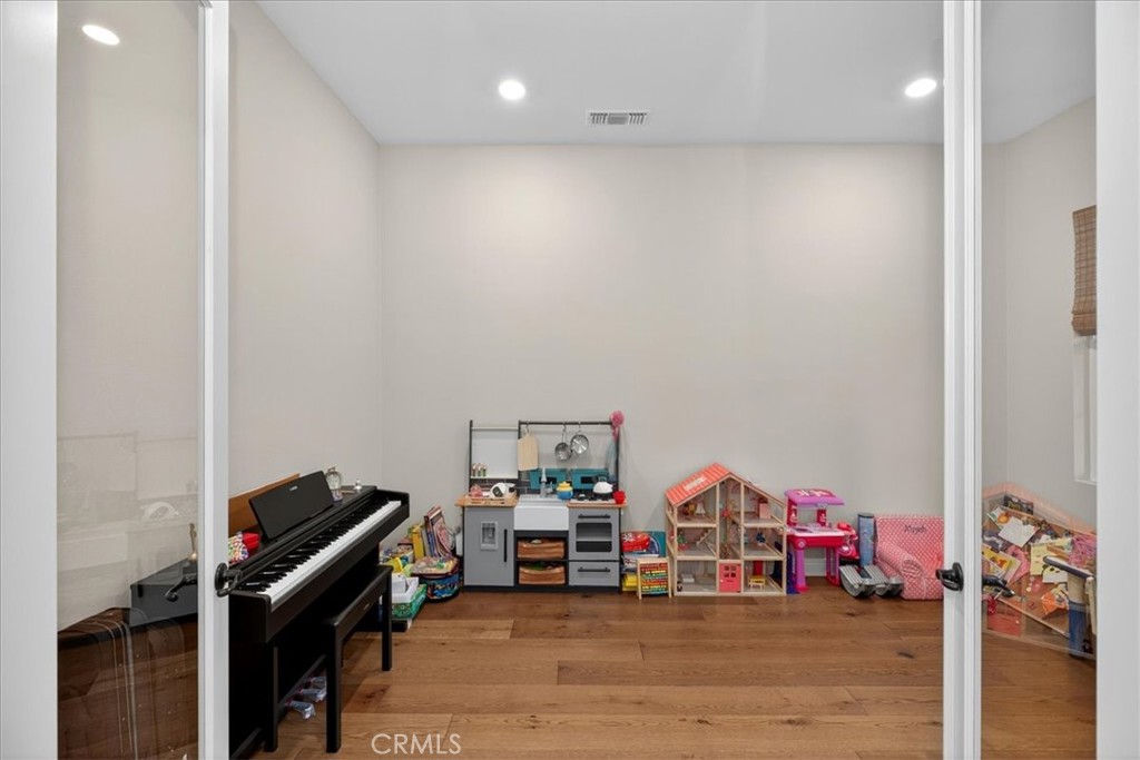16069 Ranchview Court Riverside, CA 92504 - Photo 26 of 74 Downstairs Office