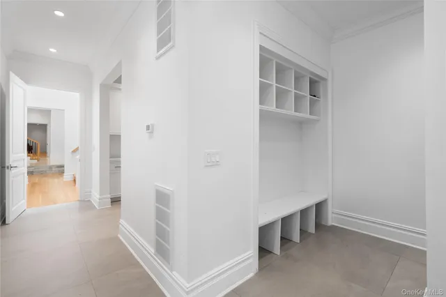 $3,999,998 | 204 Centre Island Road, Oyster Bay, NY 11771