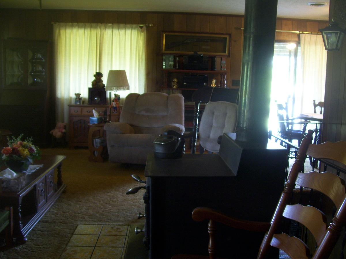2055 Flat Hollow Road Speedwell, TN 37870 - Photo 13 of 28 106_4157