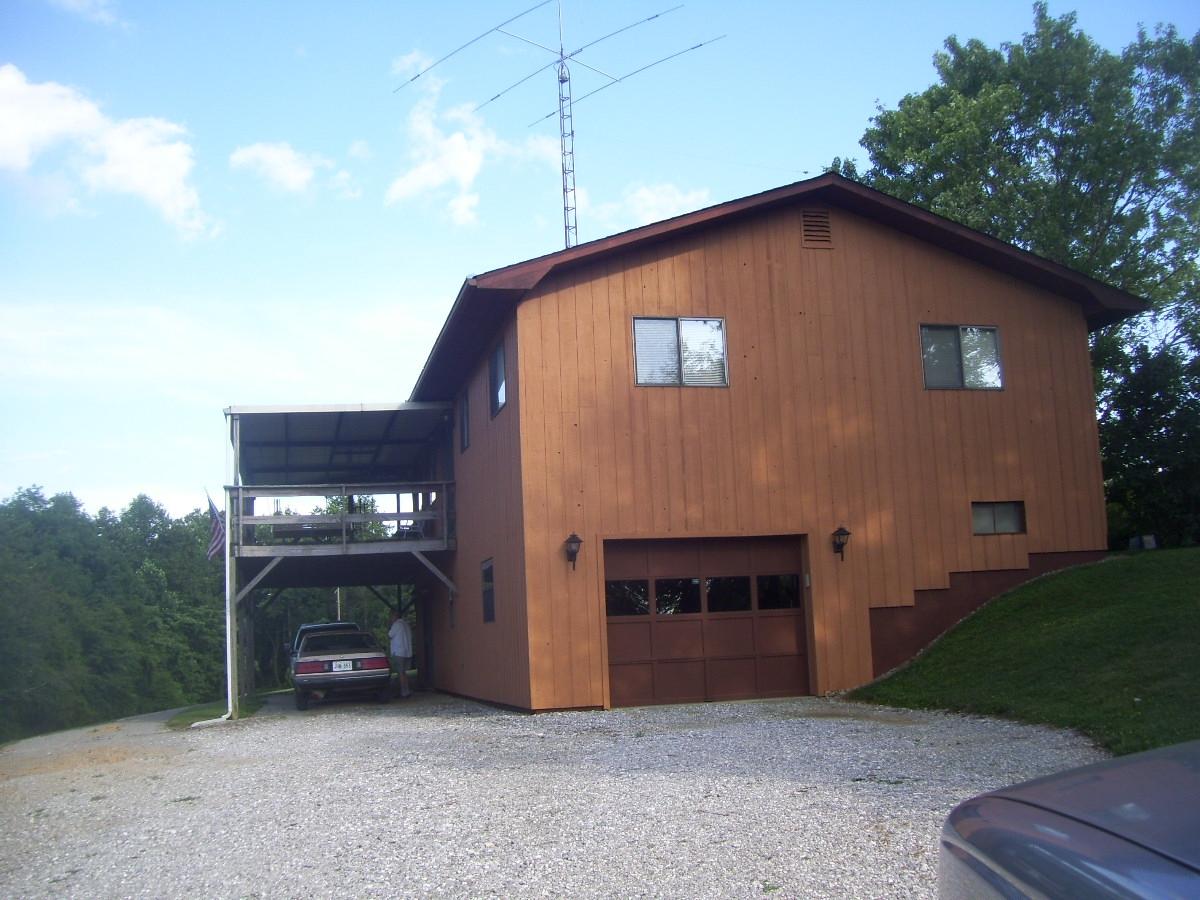 2055 Flat Hollow Road Speedwell, TN 37870 - Photo 3 of 28 106_4174