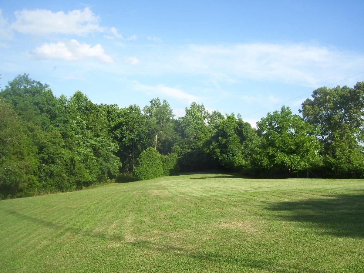 2055 Flat Hollow Road Speedwell, TN 37870 - Photo 5 of 28 106_4148