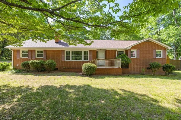 $334,900 | 550 East Stadium Drive, Eden, NC 27288