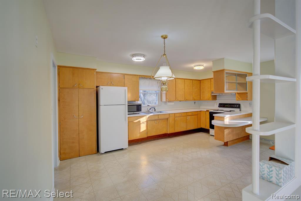 11394 Elms Road Clio, MI 48420 - Photo 9 of 22