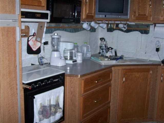 2434 State Rte 20 Colville, WA 99114 - Photo 8 of 19