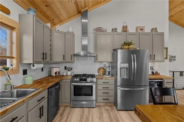 $399,000 | 130 Fascination Lane, Linn Valley, KS 66040