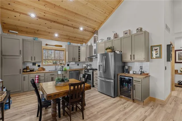 $399,000 | 130 Fascination Lane, Linn Valley, KS 66040