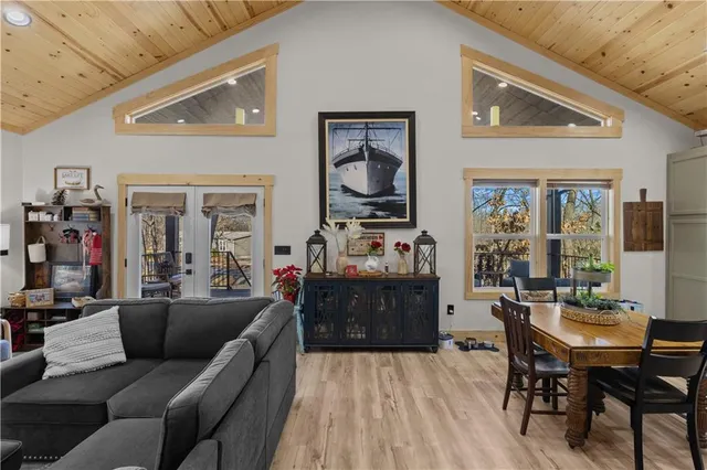 $399,000 | 130 Fascination Lane, Linn Valley, KS 66040