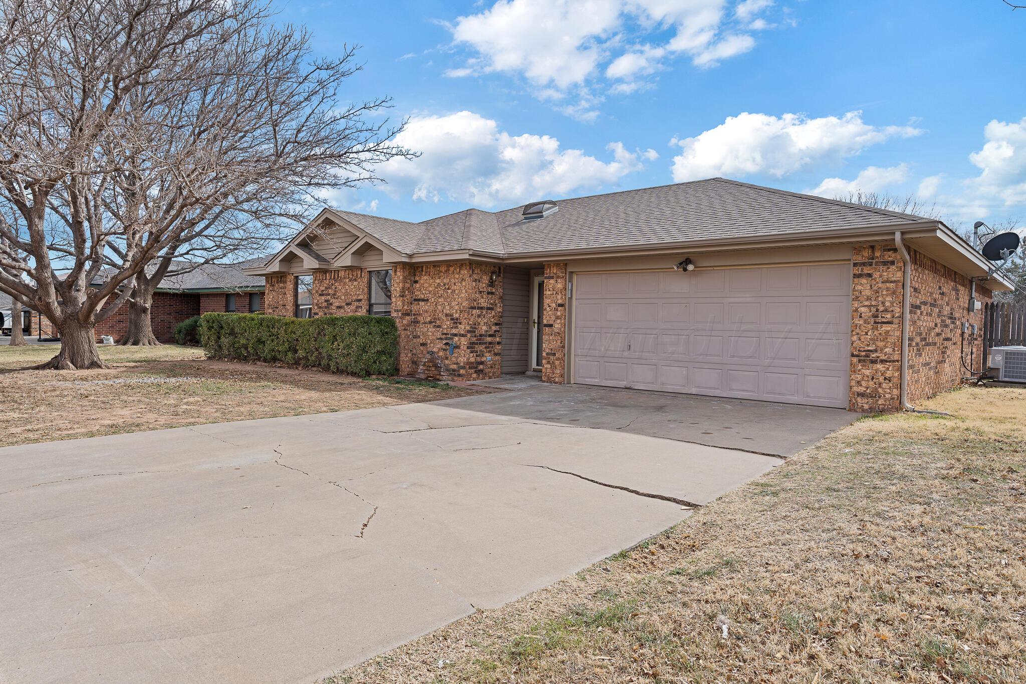 4211 Jamie Trail Amarillo, TX 79110 - Photo 2 of 17 Front of House view 2