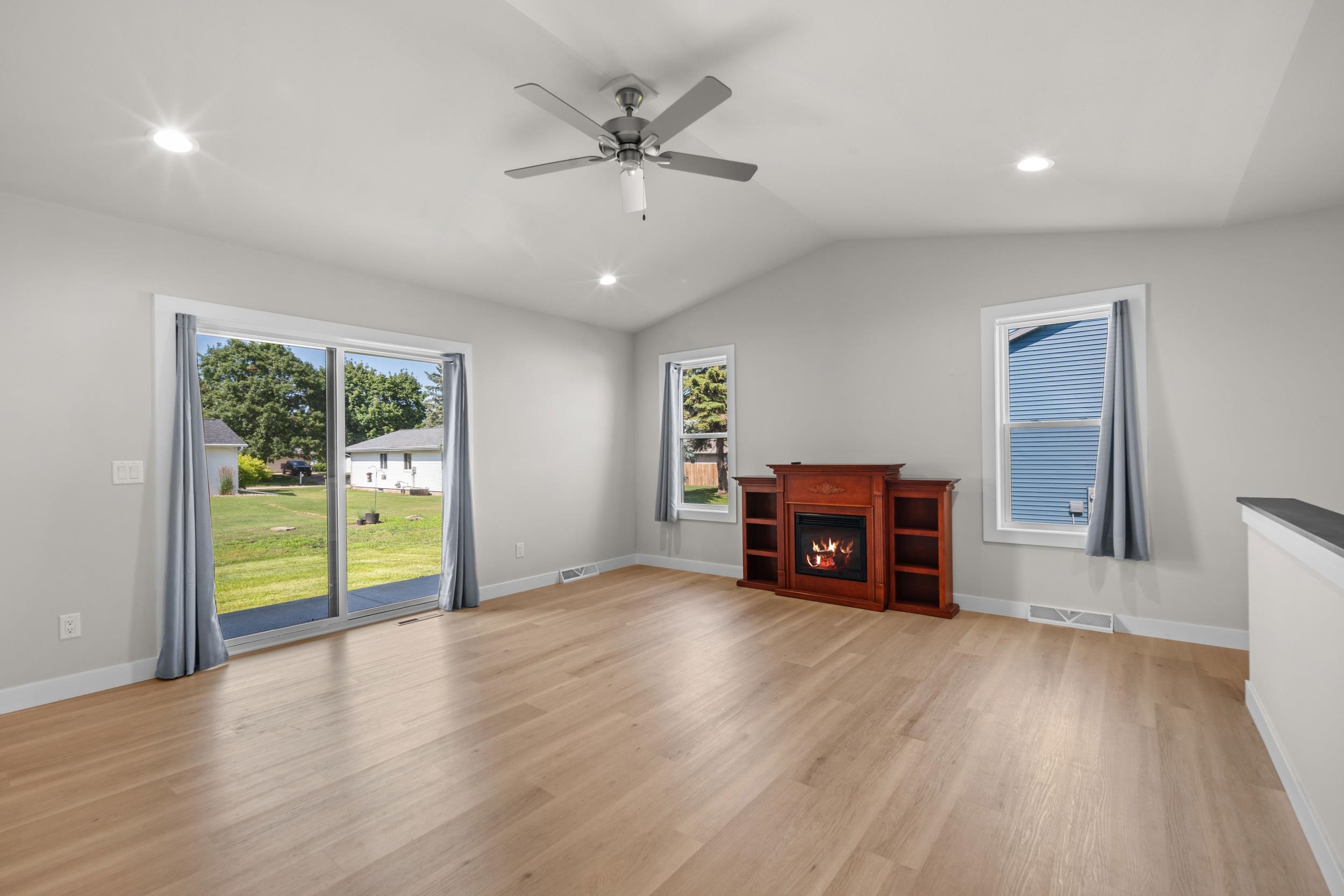 520 Village Ripon Wi 54971 Ripon, WI 54971 - Photo 5 of 66