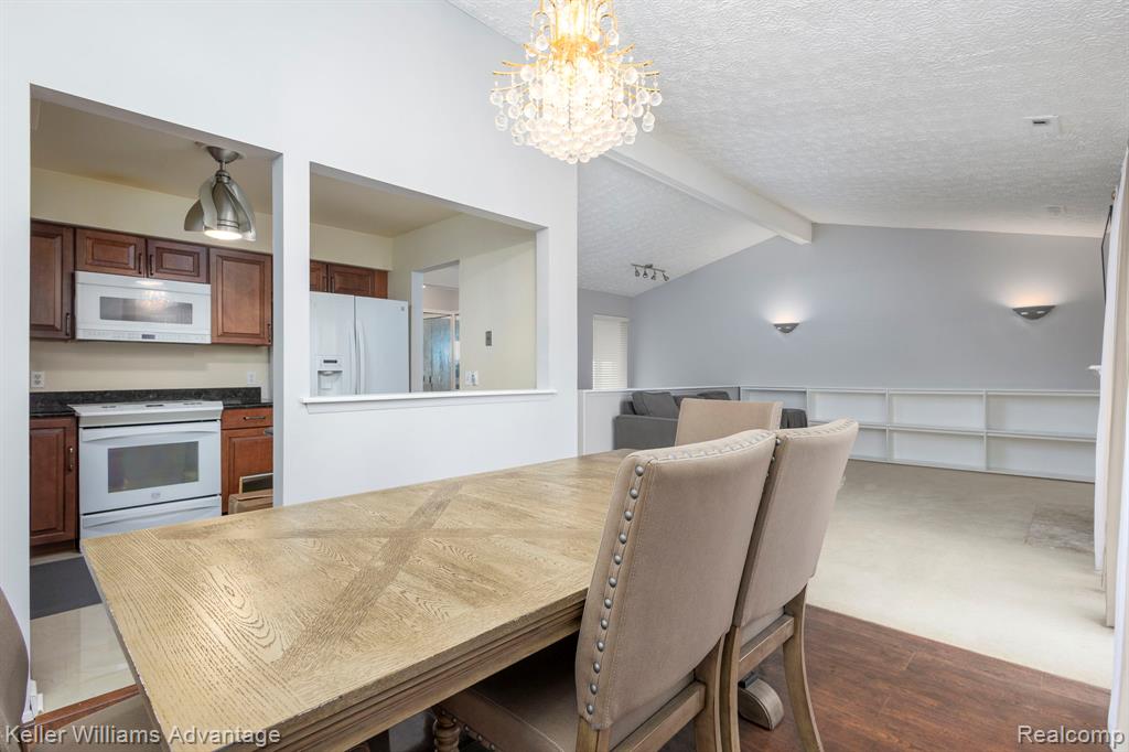 24285 Evergreen Road Southfield, MI 48075 - Photo 6 of 19