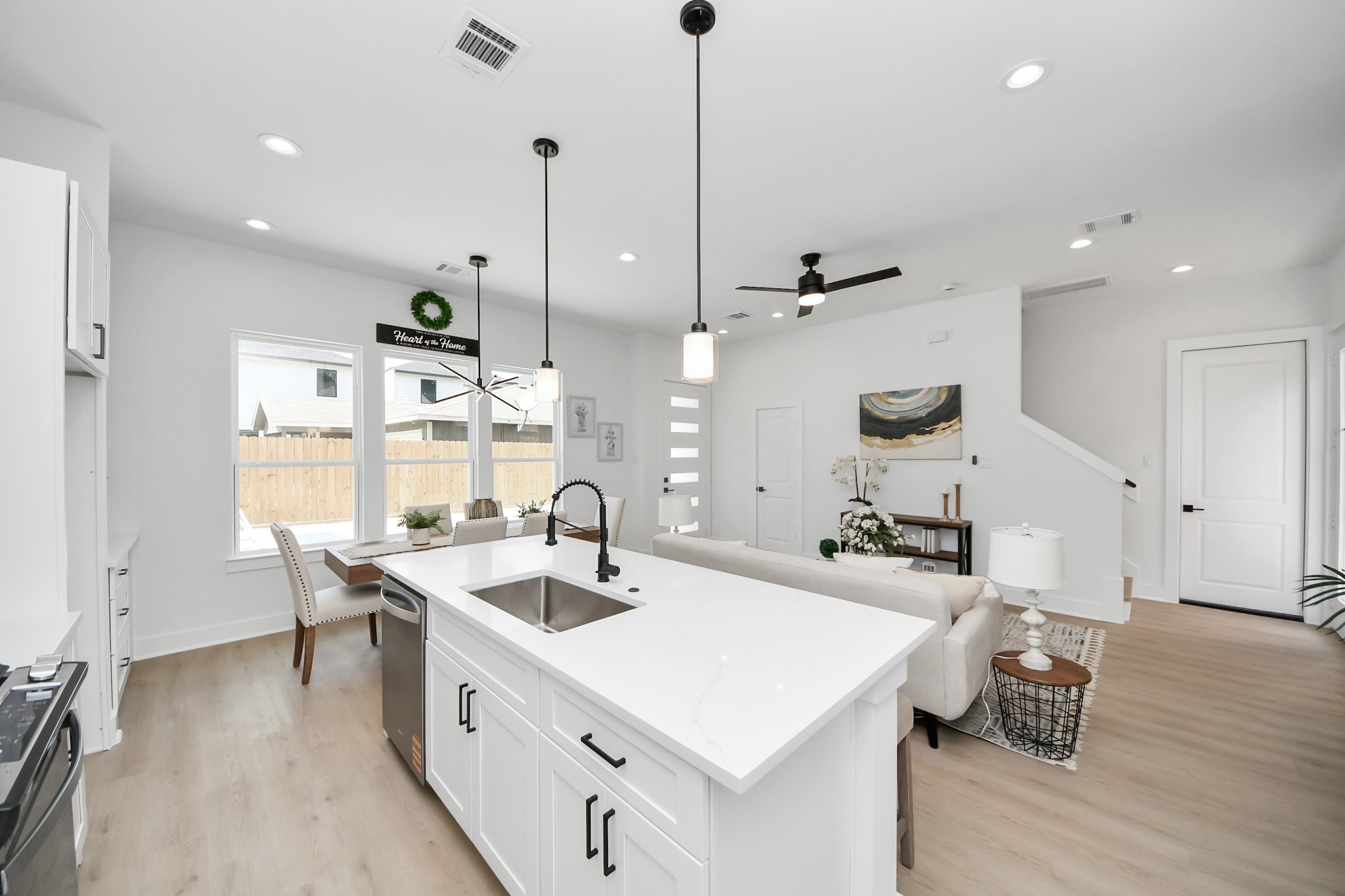 860 Rachel Street, Unit D Houston, TX 77091 - Photo 15 of 47