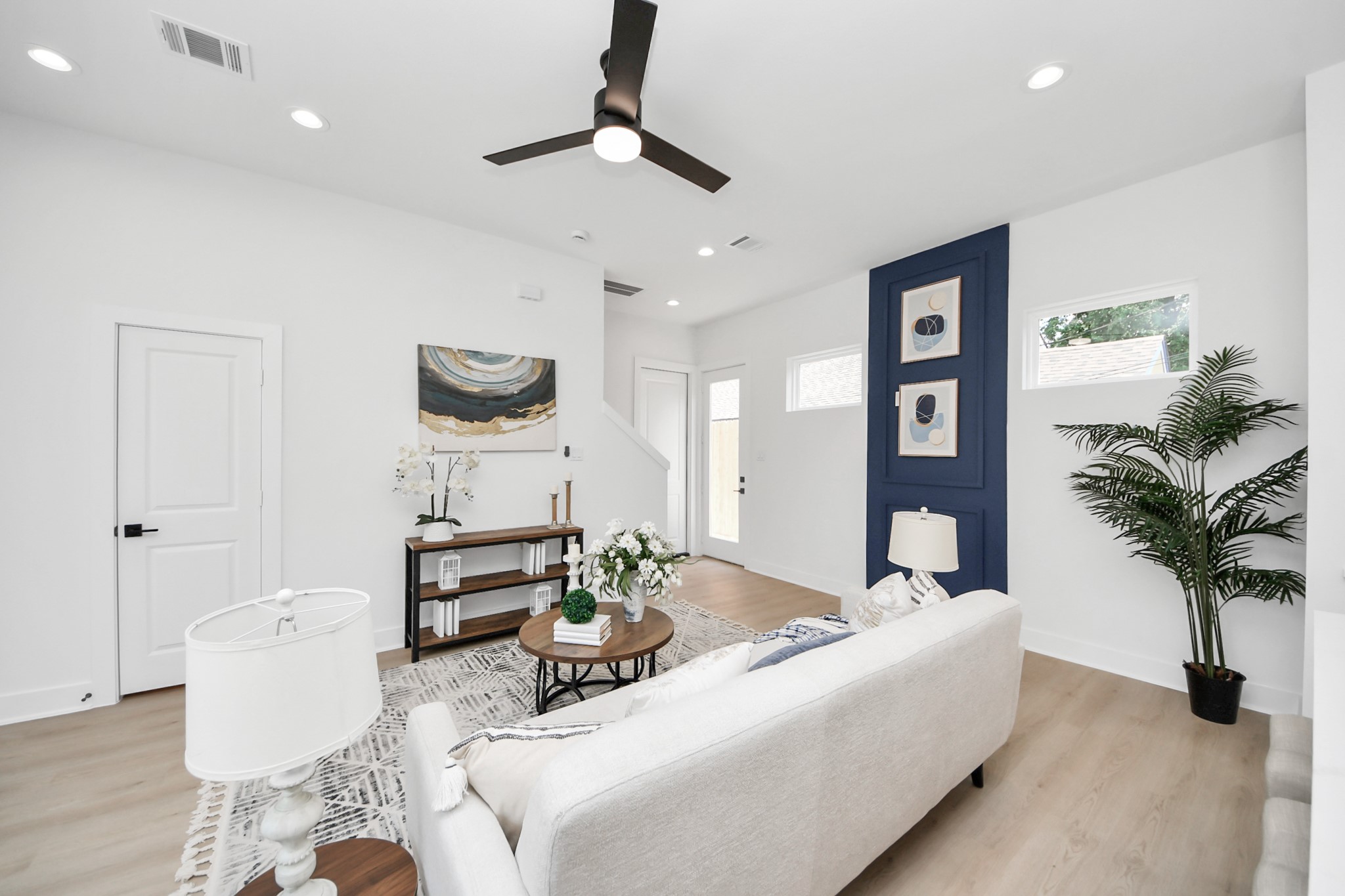 860 Rachel Street, Unit D Houston, TX 77091 - Photo 5 of 47