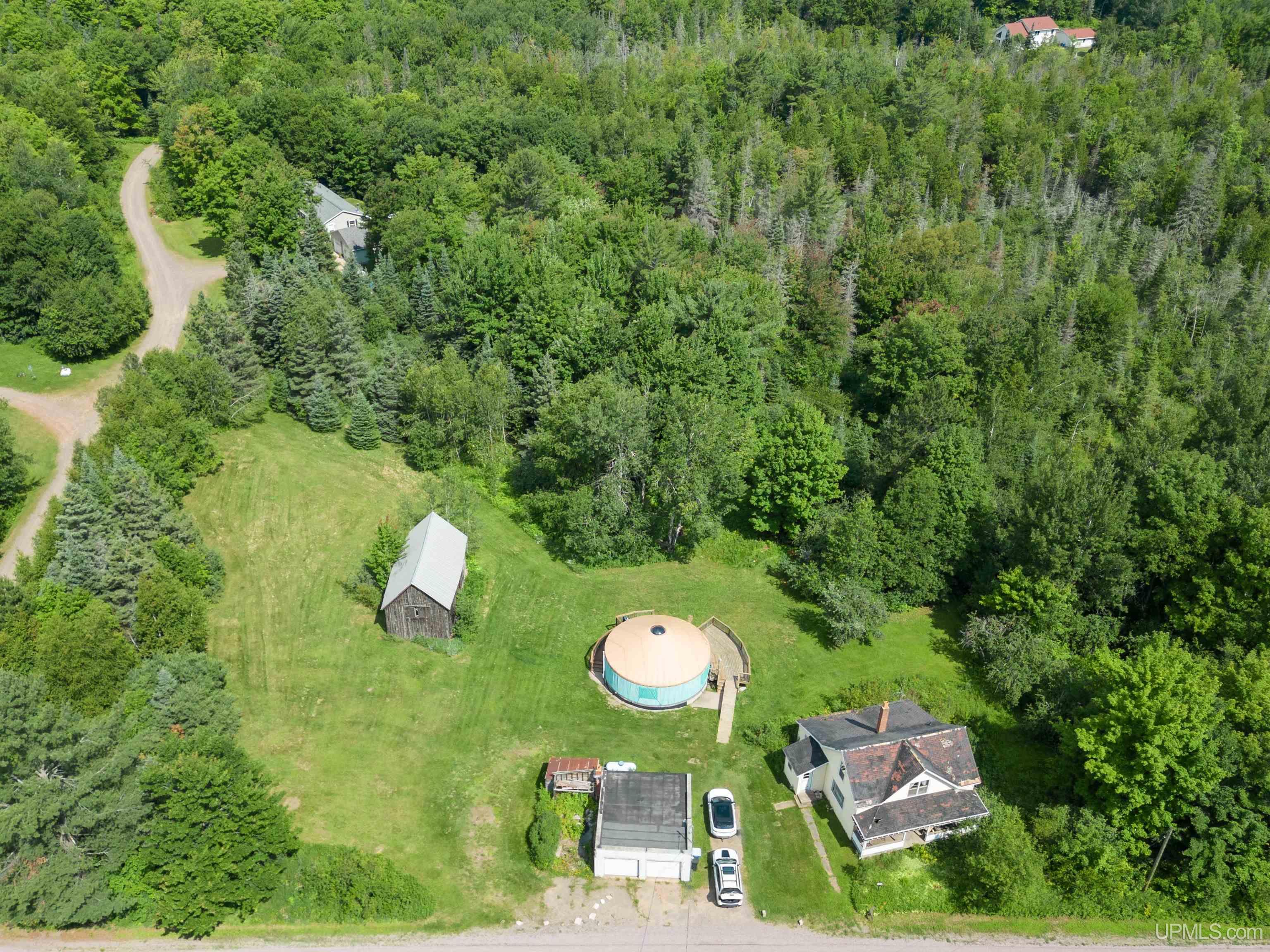 5040 County Road 581 Ishpeming, MI 49849 - Photo 3 of 24