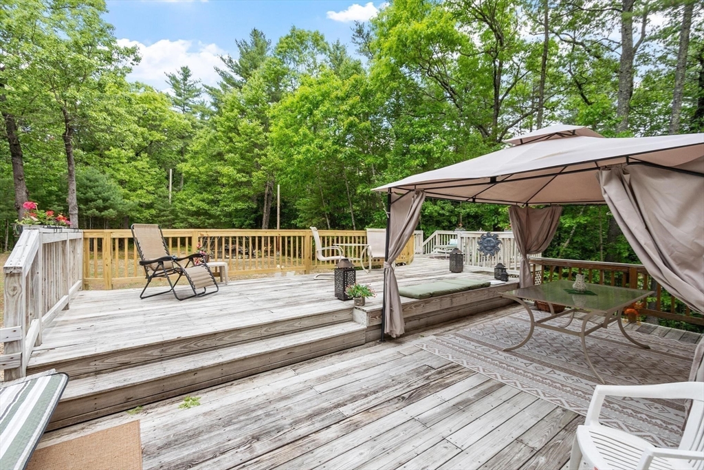 103 Warren Road Townsend, MA 01469 - Photo 25 of 28