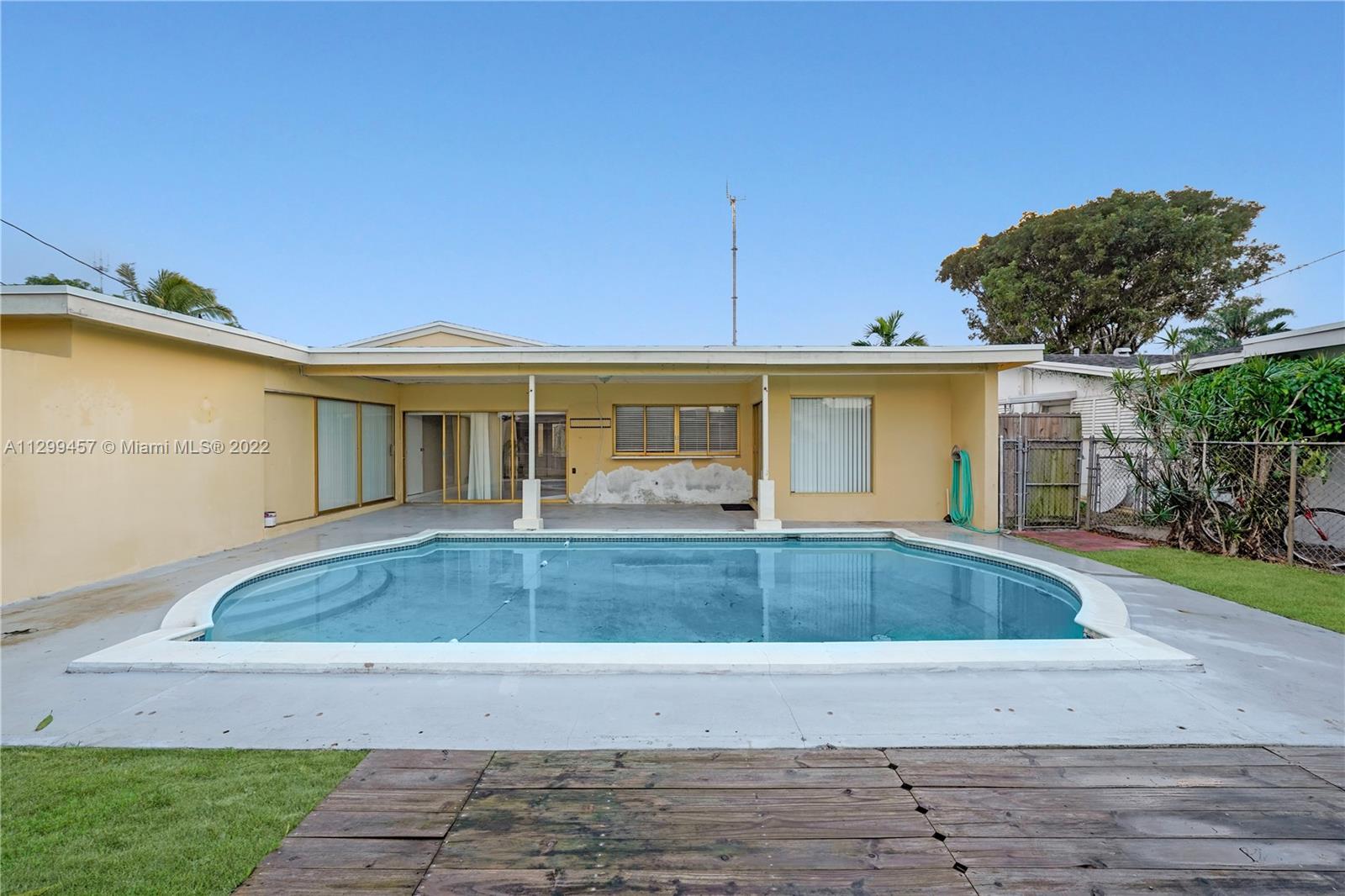 6745 Pansy Drive Miramar, FL 33023 - Photo 32 of 33 a front view of house with yard