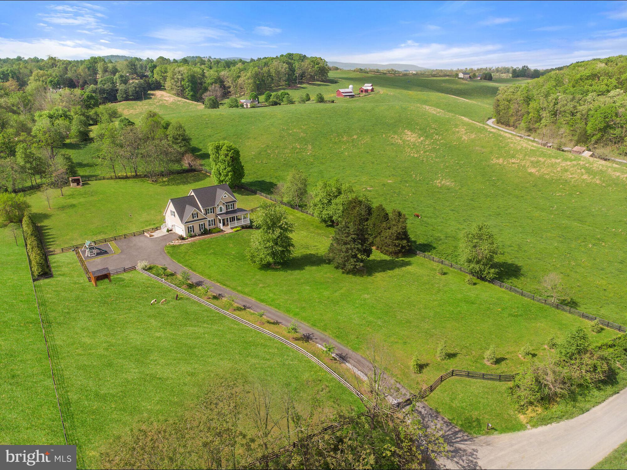 3276 Rokeby Road Delaplane, VA 20144 - Photo 3 of 55 Surrounded by large farm