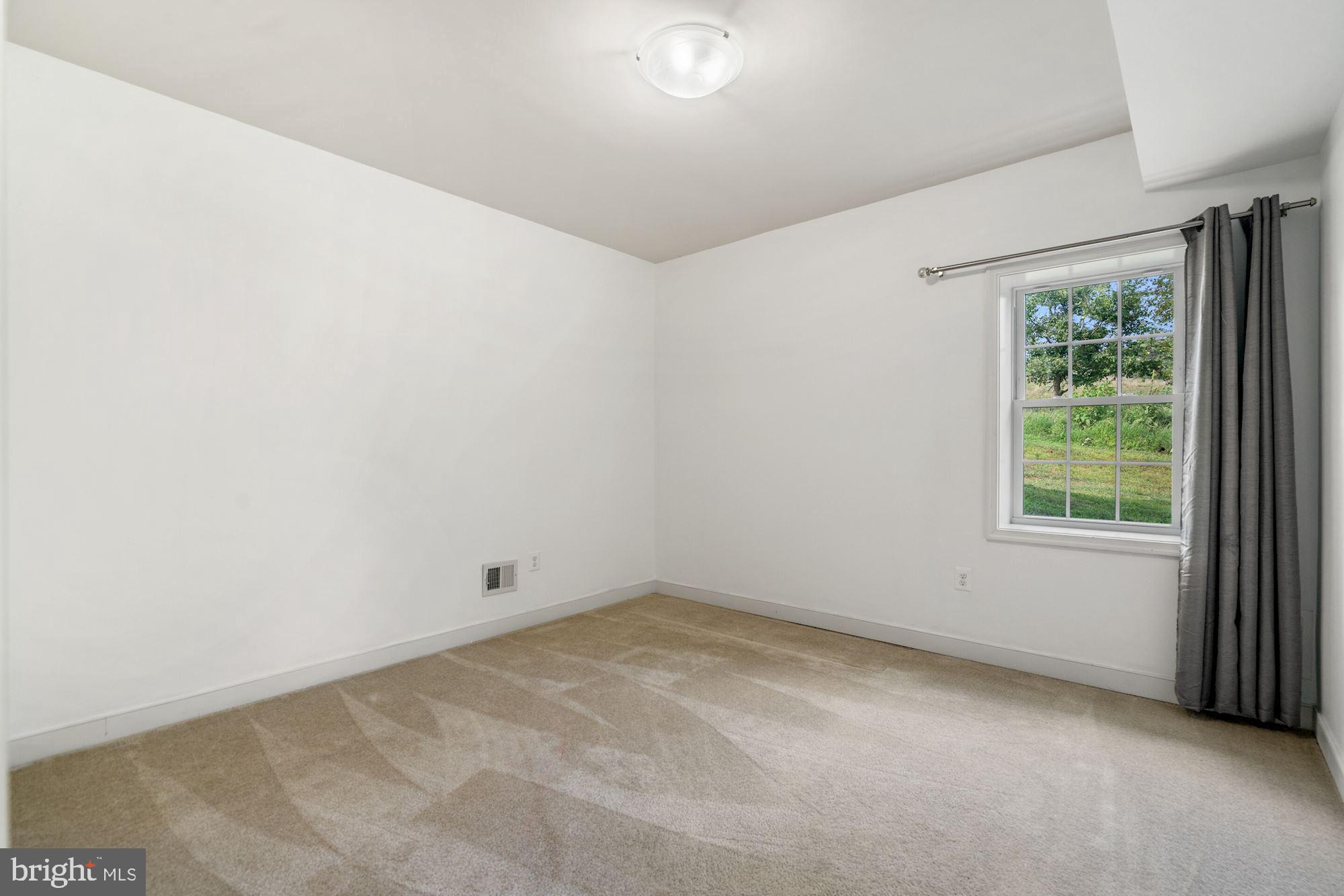 3276 Rokeby Road Delaplane, VA 20144 - Photo 44 of 55 Bedroom #4