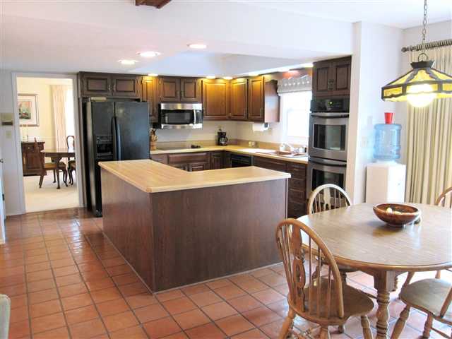 7424 North Mount Hawley Road Peoria, IL 61614 - Photo 8 of 8 Gallery Image 8