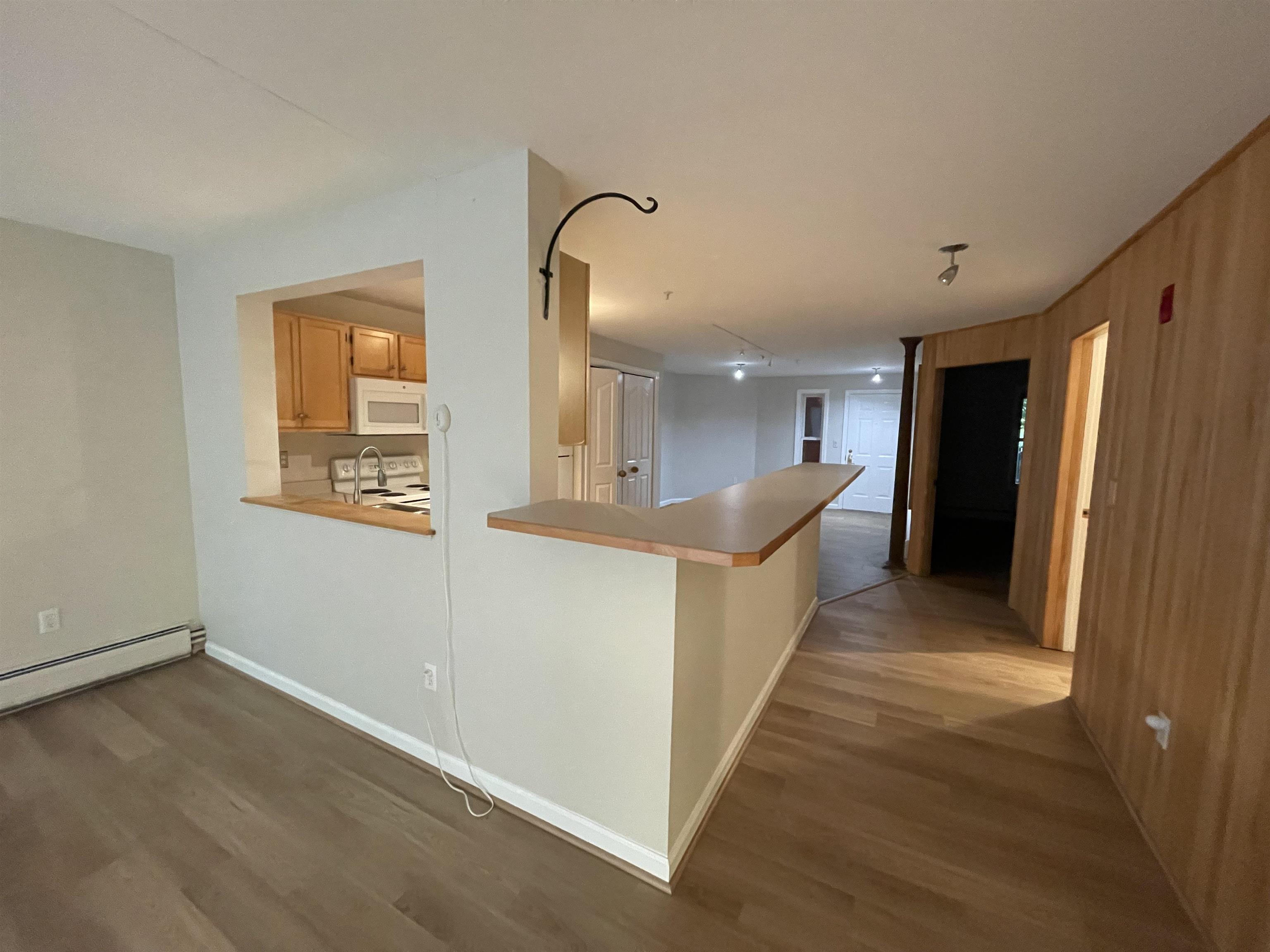 7 Claire Point Road Burlington, VT 05408 - Photo 19 of 20 Gallery Image 19
