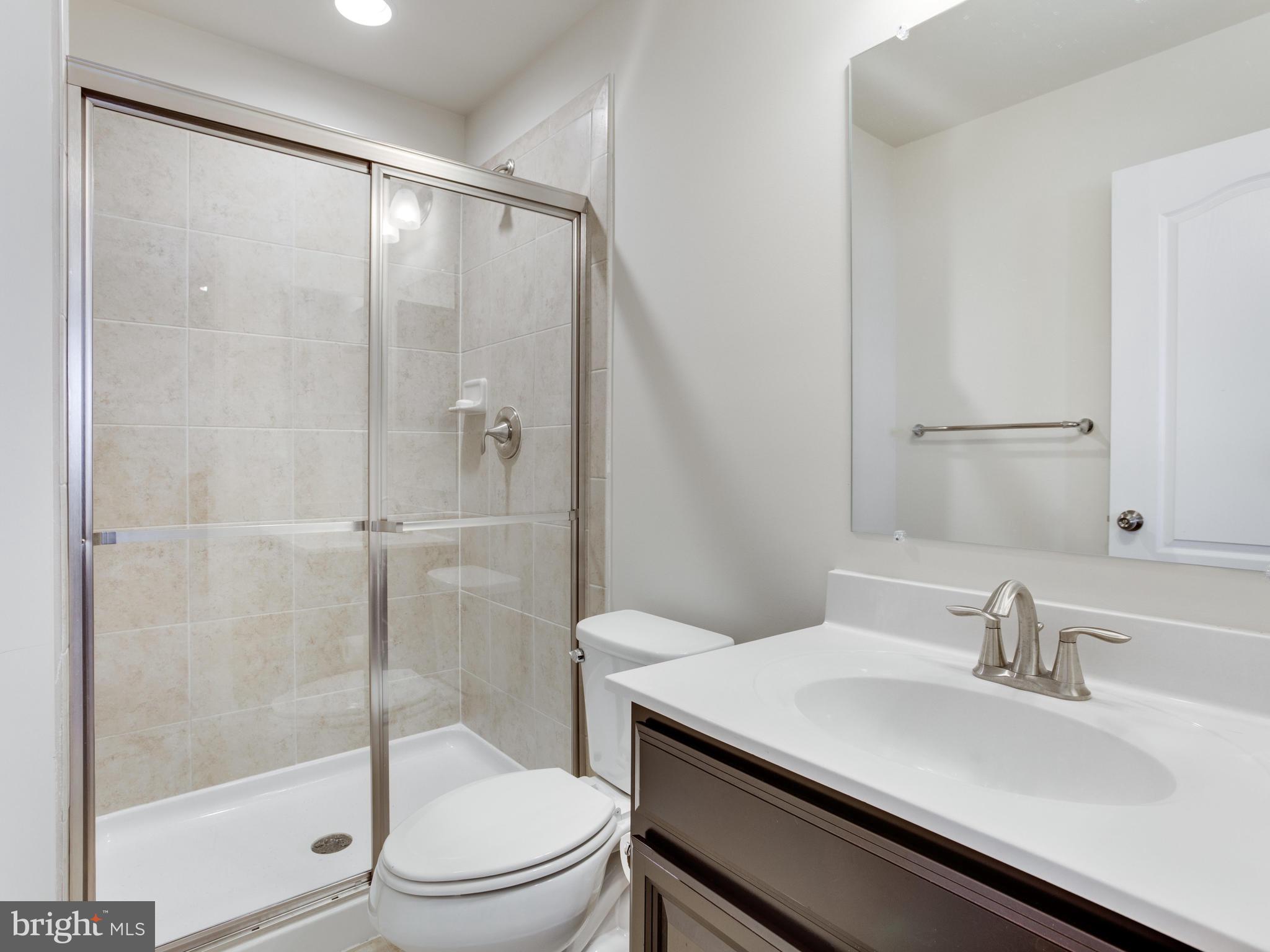 1051 Red Clover Road Gambrills, MD 21054 - Photo 25 of 30 Bath