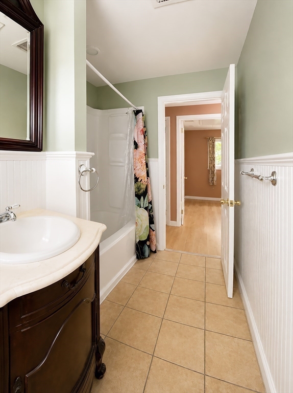 5 Elsie Road Brockton, MA 02302 - Photo 10 of 19