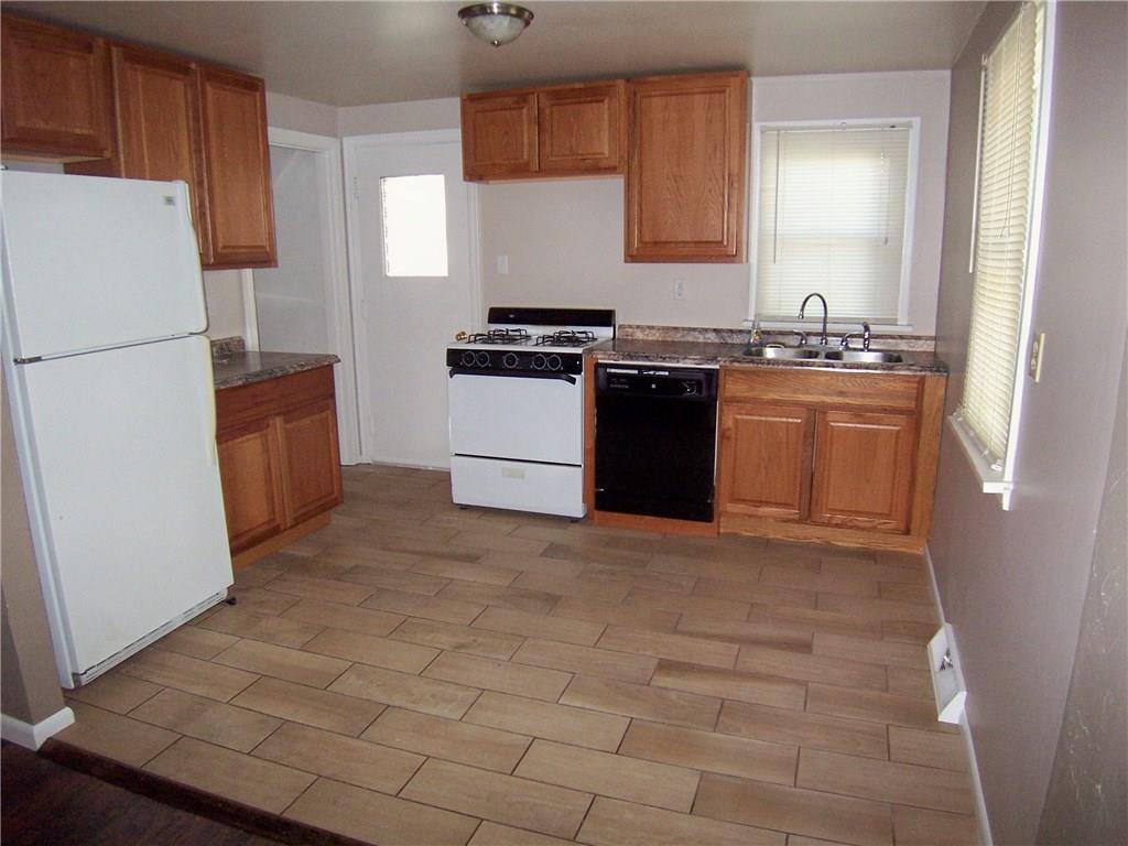 2090 Guffey Road North Huntingdon, PA 15642 - Photo 7 of 11 KITCHEN HAS NEWER APPLIANCES