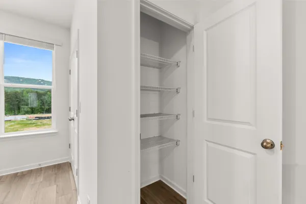 $287,350 | 252 Asbury Oak Lane, Chattanooga, TN 37419