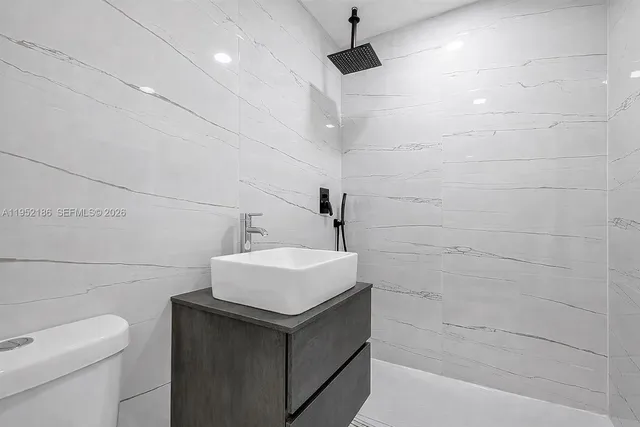 $3,900 | 8281 Northeast 2nd Court, Miami, FL 33138